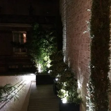Bed & Breakfast Champs Elysees - Air Conditioning Paris